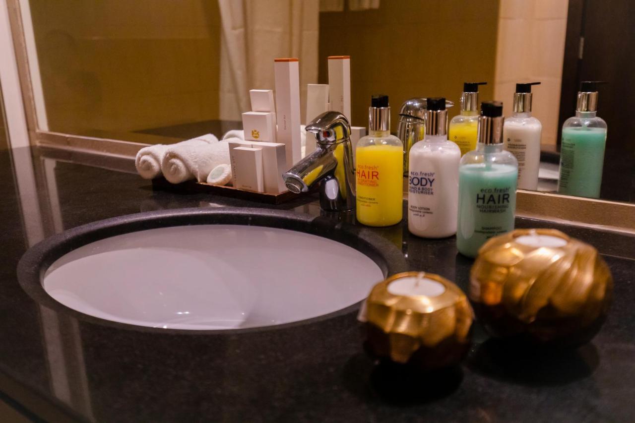 דוחה Imperial Suites Hotel מראה חיצוני תמונה
