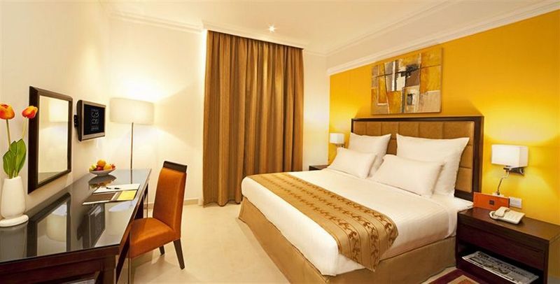 דוחה Imperial Suites Hotel מראה חיצוני תמונה